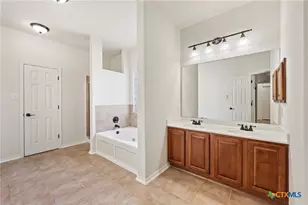 316 Sparrow, New Braunfels, TX 78130 - Photo 23