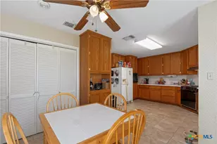 123 E Harbor Dr, Port Lavaca, TX 77979 - Photo 19