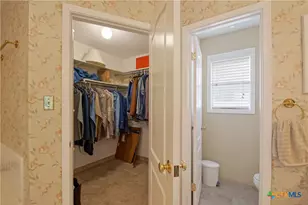 123 E Harbor Dr, Port Lavaca, TX 77979 - Photo 27