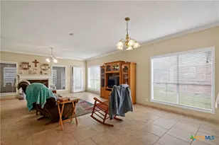 123 E Harbor Dr, Port Lavaca, TX 77979 - Photo 11