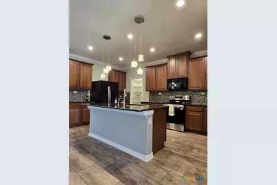 660 Knoll Brook, New Braunfels, TX 78130 - Photo 5