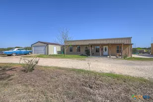 2151 Old Lehmann Rd, Seguin, TX 78155 - Photo 13