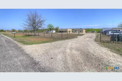 2151 Old Lehmann Road, Seguin, TX 78155 - Photo 11