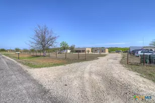 2151 Old Lehmann Rd, Seguin, TX 78155 - Photo 11