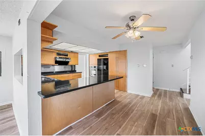 6102 Woodmoor Street, San Antonio, TX 78249 - Photo 3