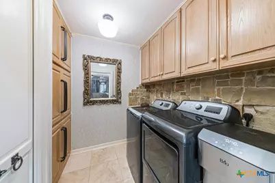 21749 Forest Waters Circle, Garden Ridge, TX 78266 - Photo 15