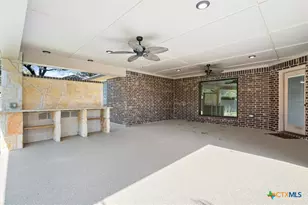 2001 Silver Spur, Belton, TX 76513 - Photo 13