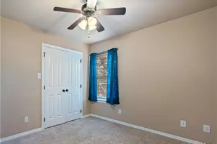 2001 Silver Spur, Belton, TX 76513 - Photo 11