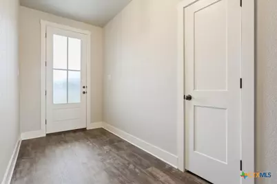 9110 Green Tree Drive, Salado, TX 76571 - Photo 9