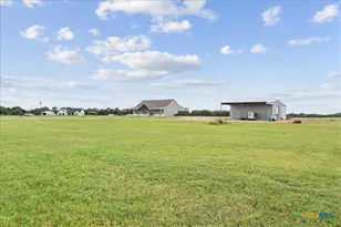 639 County Rd 101, Rogers, TX 76569 - Photo 33