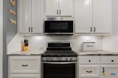 639 County Road 101, Rogers, TX 76569 - Photo 5