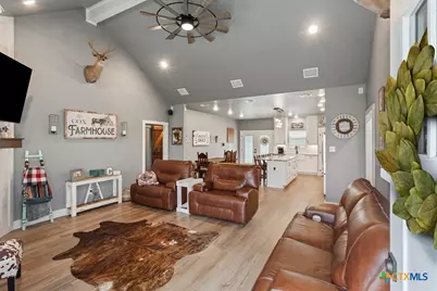 639 County Road 101, Rogers, TX 76569 - Photo 3