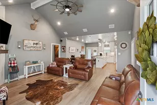 639 County Rd 101, Rogers, TX 76569 - Photo 3