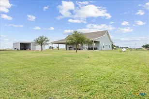639 County Rd 101, Rogers, TX 76569 - Photo 35