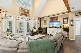 412 Woody Hollow Rd, Luling, TX 78648 - Photo 7