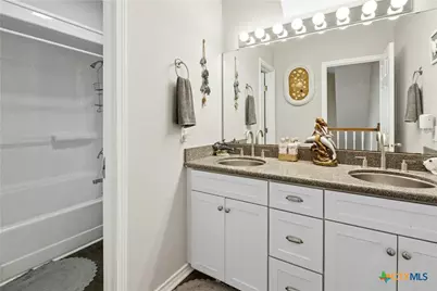 412 Woody Hollow Road, Luling, TX 78648 - Photo 15