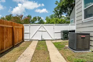 1309 N 2nd St, Temple, TX 76501 - Photo 27
