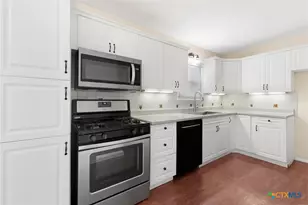 17 Matthews Dr, Lampasas, TX 76550 - Photo 13