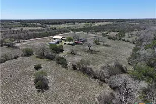 1206 Alcalde De La Bahia, Goliad, TX 77963 - Photo 43