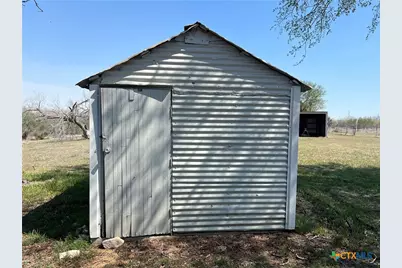 1206 Al Calde De La Bahia, Goliad, TX 77963 - Photo 11