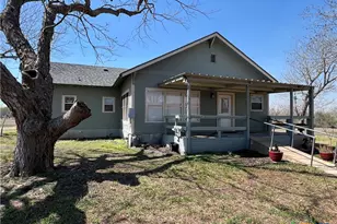 1206 Alcalde De La Bahia, Goliad, TX 77963 - Photo 19