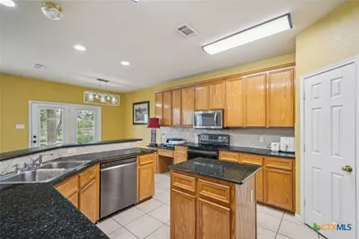 113 E Running Wolf Trail, Harker Heights, TX 76548 - Photo 11