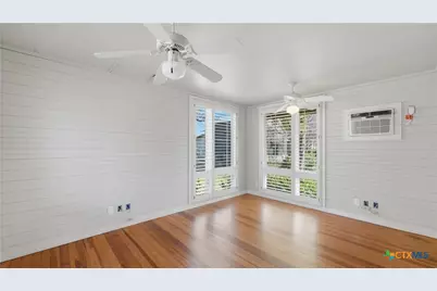 930 Lakeview Trail, Mcqueeney, TX 78123 - Photo 41