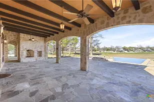 930 Lakeview Trail, Mcqueeney, TX 78123 - Photo 7