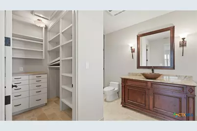 930 Lakeview Trail, Mcqueeney, TX 78123 - Photo 33