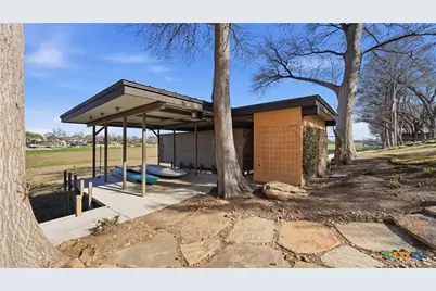 930 Lakeview Trail, Mcqueeney, TX 78123 - Photo 37