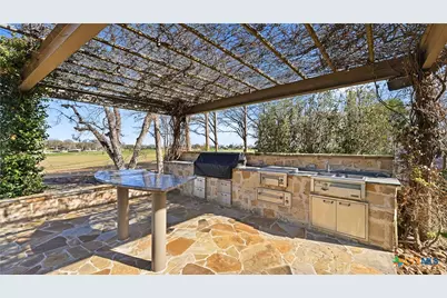 930 Lakeview Trail, Mcqueeney, TX 78123 - Photo 35