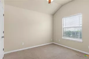 3021/3023 Douglas Fir Dr, New Braunfels, TX 78130 - Photo 15