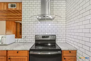 927 Alamo Rd, Cameron, TX 76520 - Photo 13