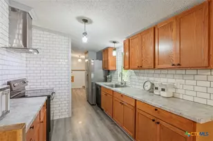 927 Alamo Rd, Cameron, TX 76520 - Photo 15