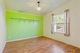 927 Alamo Rd, Cameron, TX 76520 - Photo 7