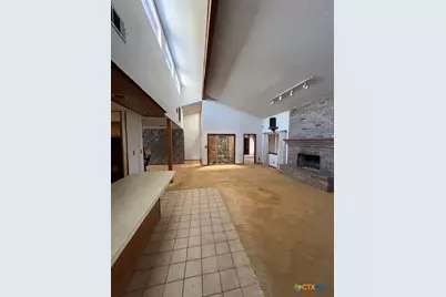 2082 Fm 318, Hallettsville, TX 77964 - Photo 7