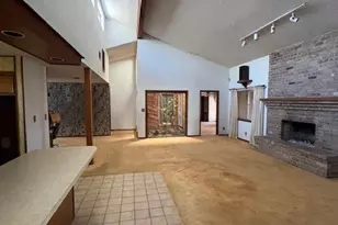 2082 FM318, Hallettsville, TX 77964 - Photo 7