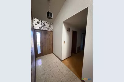 2082 Fm 318, Hallettsville, TX 77964 - Photo 11