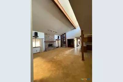 2082 Fm 318, Hallettsville, TX 77964 - Photo 9