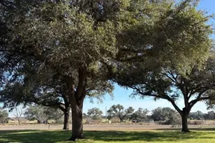 2082 FM318, Hallettsville, TX 77964 - Photo 25