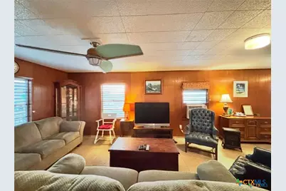 411 W Olive Avenue, Port O'Connor, TX 77982 - Photo 3