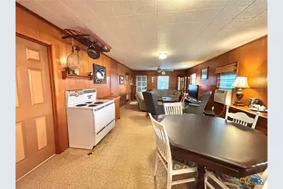 411 W Olive Avenue, Port O'Connor, TX 77982 - Photo 9