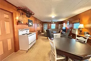 411 W Olive Ave, Port O'Connor, TX 77982 - Photo 9