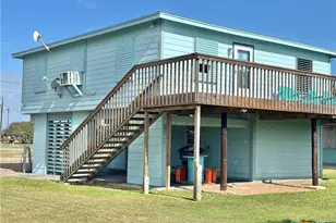 411 W Olive Ave, Port O'Connor, TX 77982 - Photo 41