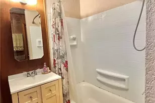 411 W Olive Ave, Port O'Connor, TX 77982 - Photo 33