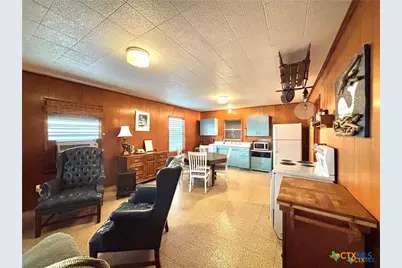 411 W Olive Avenue, Port O'Connor, TX 77982 - Photo 17