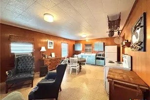 411 W Olive Ave, Port O'Connor, TX 77982 - Photo 17