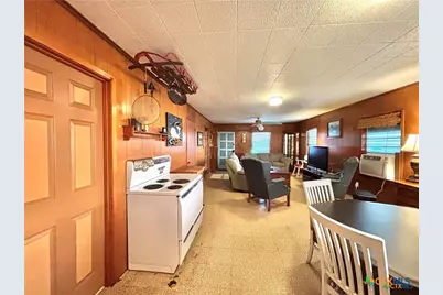 411 W Olive Avenue, Port O'Connor, TX 77982 - Photo 7