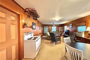 411 W Olive Ave, Port O'Connor, TX 77982 - Photo 7