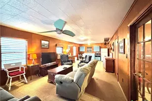 411 W Olive Ave, Port O'Connor, TX 77982 - Photo 19